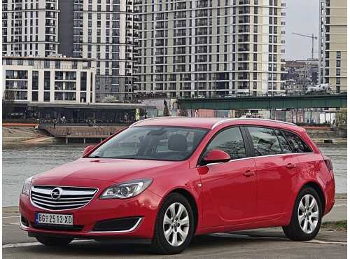 Opel Insignia 4х4 универсал 2014. Automatic diesel 2,0 165 hp.