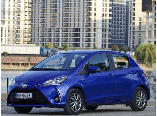 Toyota Yaris 03